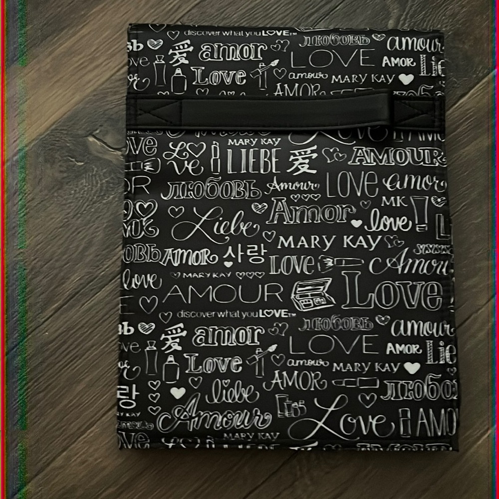 MARY KAY ROLL UP TRAVEL BAG (NEW)